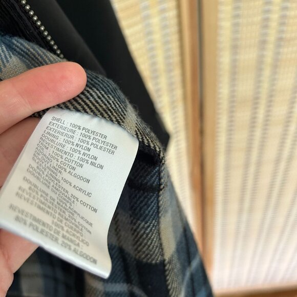 Vintage Liz Claiborne Black Hooded Coat With Plaid Lining Size S - Picture 3 of 11